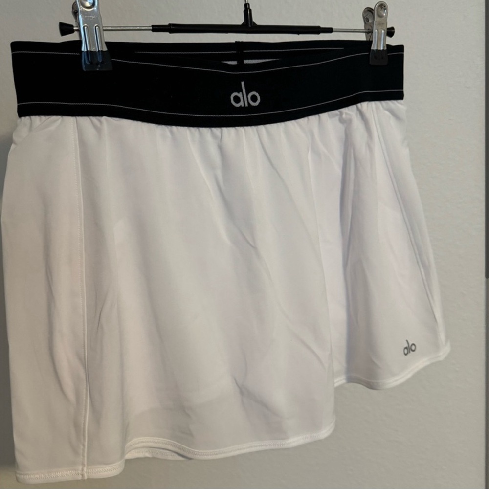 alo skirt!!